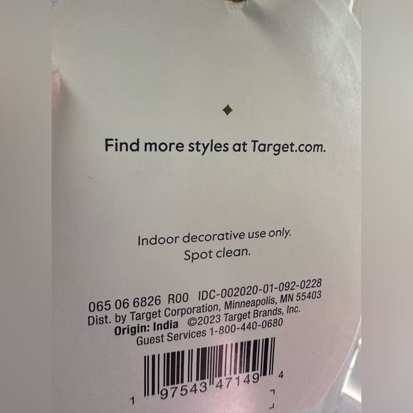 NEW Target Threshold XOXO Wall hanging Banner, NWT - Picture 6 of 6